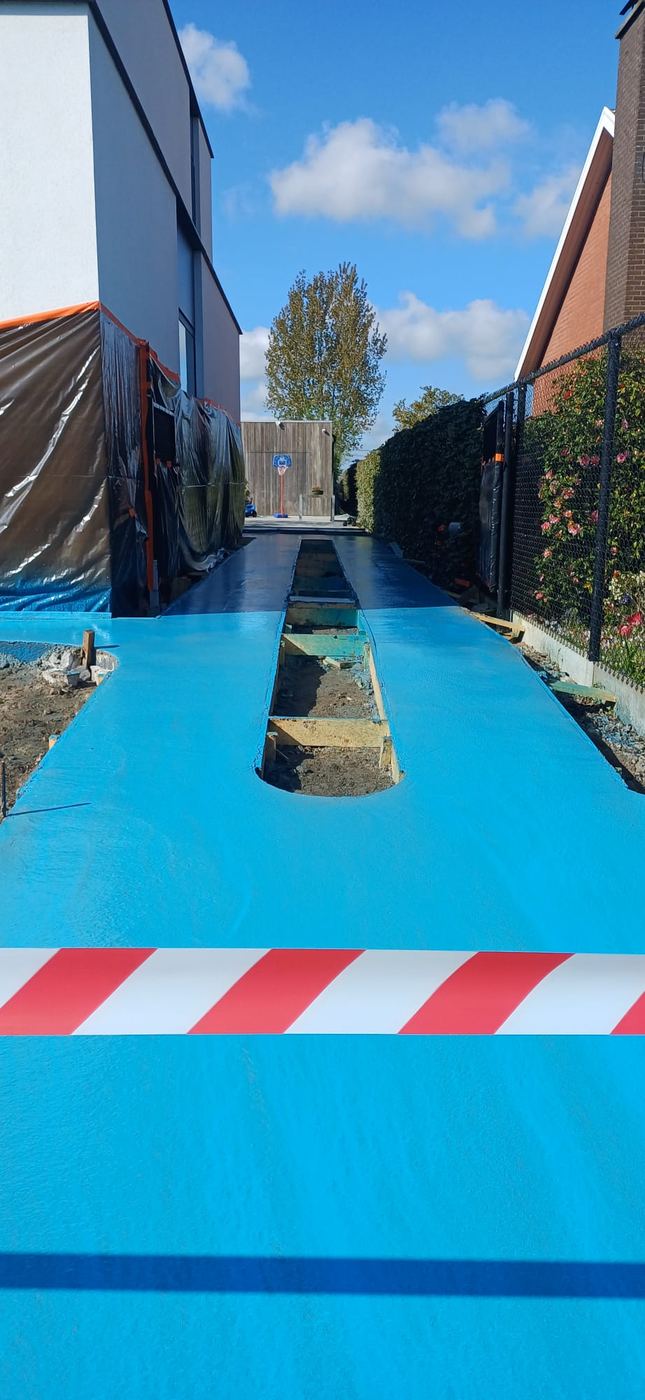 Vers gestort beton met afzetlint